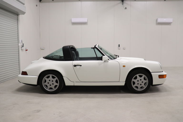 Porsche 964 Carrera 4