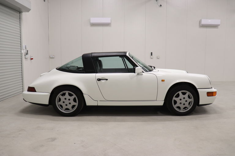 Porsche 964 Carrera 4