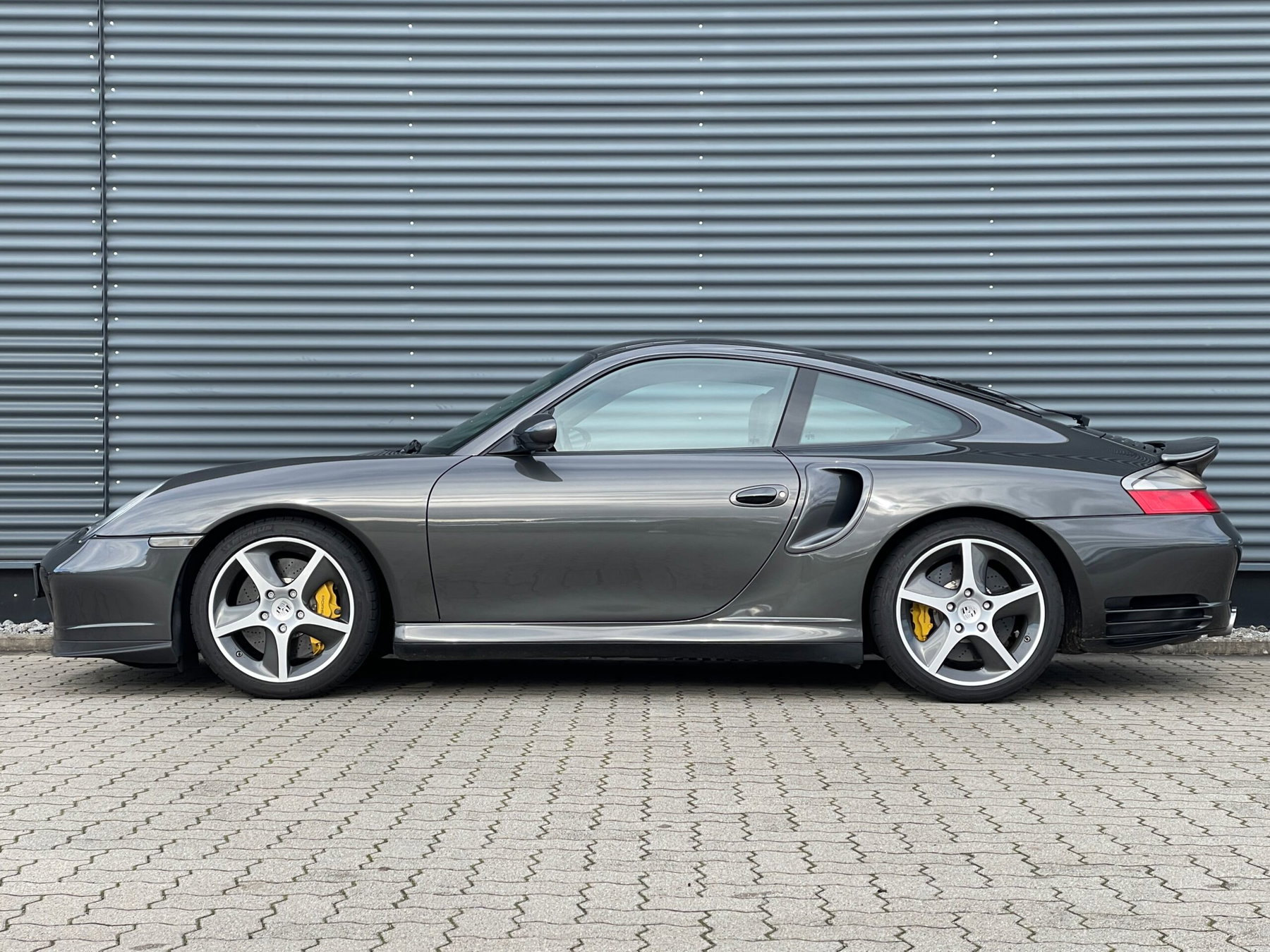 洋楽 Blacksilver: Messenger Service TOCP-9117 Porsche 996 Turbo 2004 - elferspot.com - Marketplace for Porsche