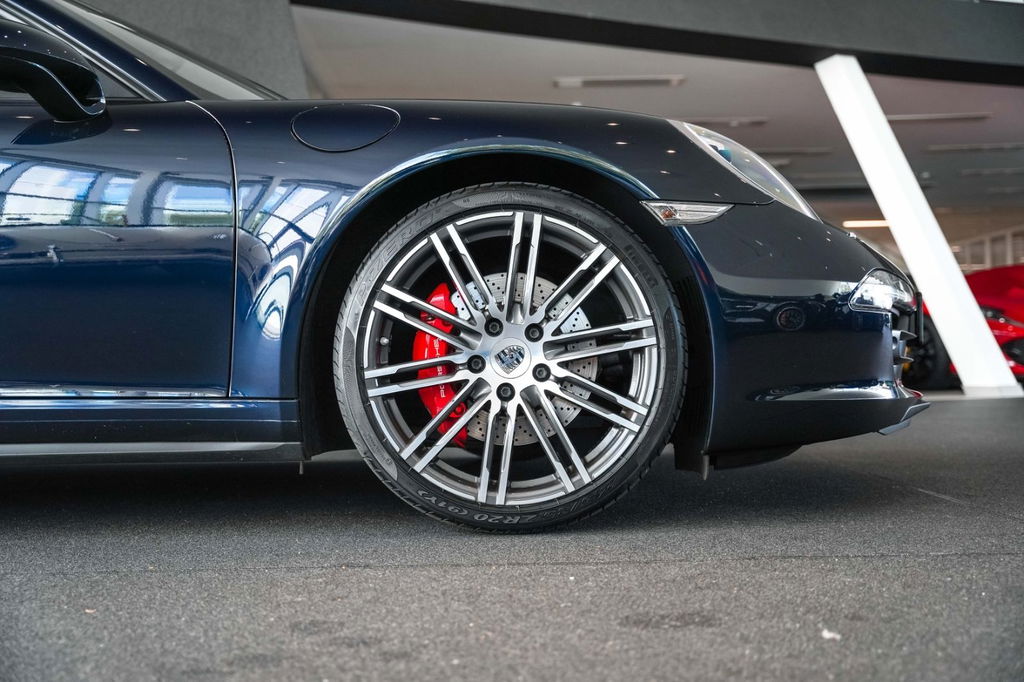 Porsche 991 Carrera 4S