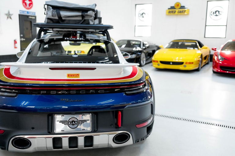 Porsche 911 Dakar