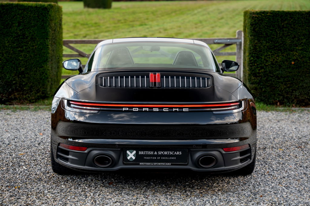Porsche 992 Targa 4