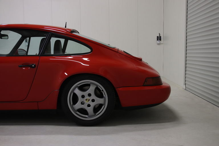 Porsche 964 Carrera 4