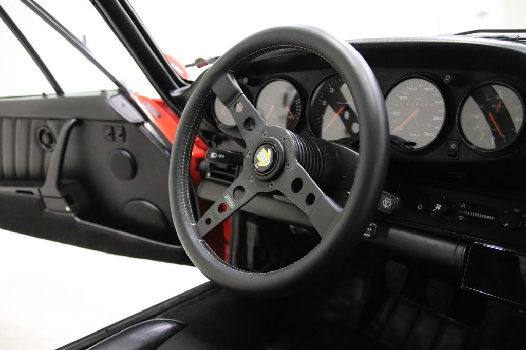 Porsche 964 Carrera 4