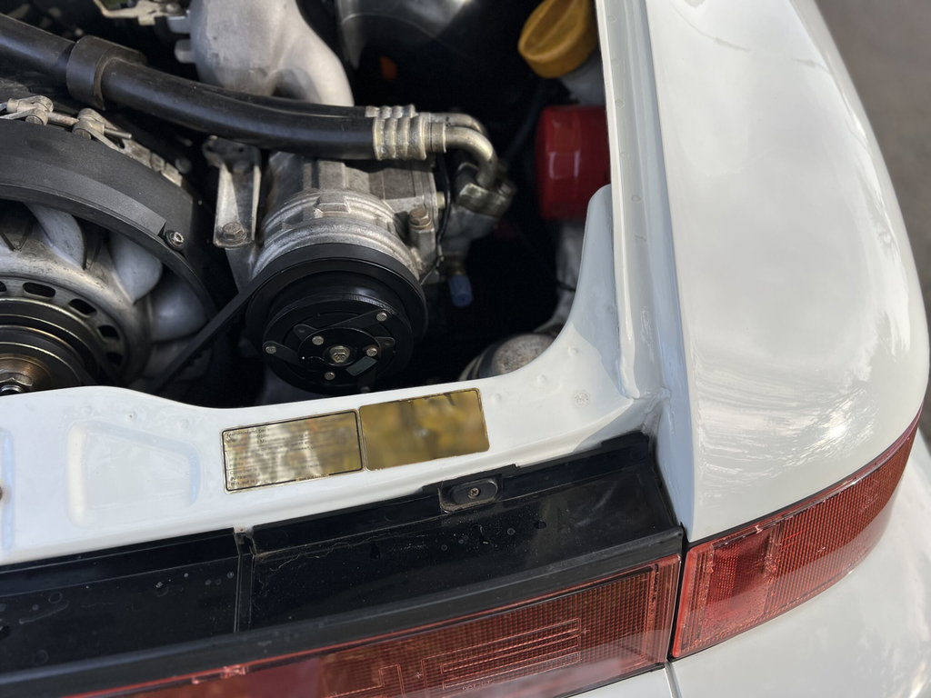 Porsche 964 Carrera 4