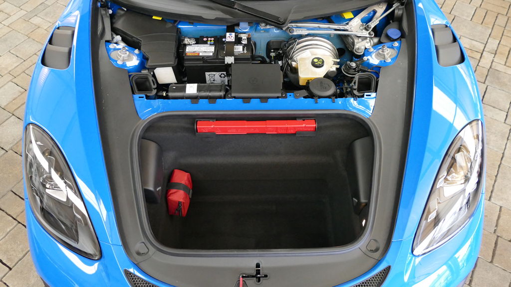 Porsche 718 Cayman GT4 RS