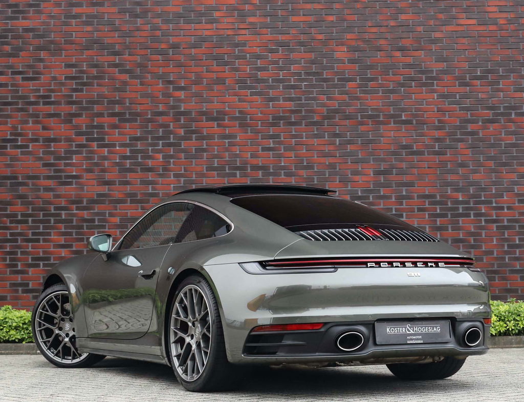 Porsche 992 Carrera 4S