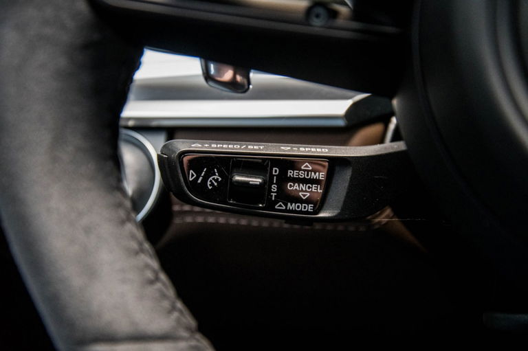 Porsche Panamera 4 E-Hybrid