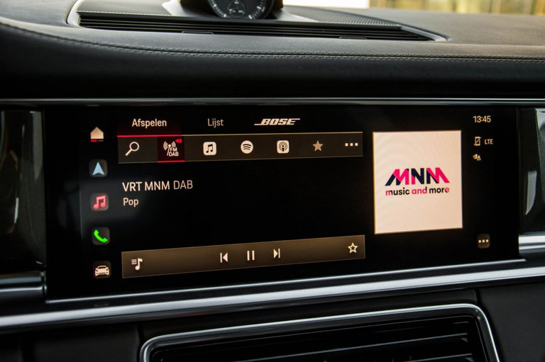 Porsche Panamera 4 E-Hybrid