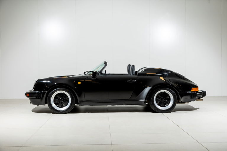 Porsche 911 Carrera 3.2 Speedster