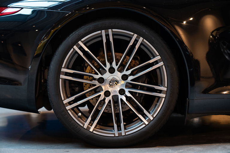 Porsche 991 Carrera Black Edition