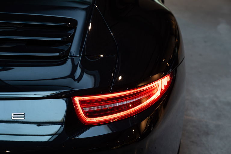 Porsche 991 Carrera Black Edition