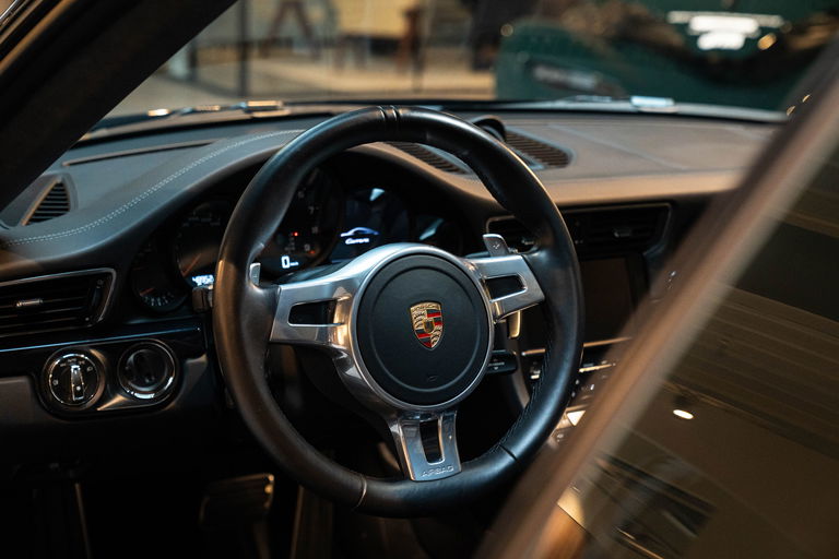 Porsche 991 Carrera Black Edition