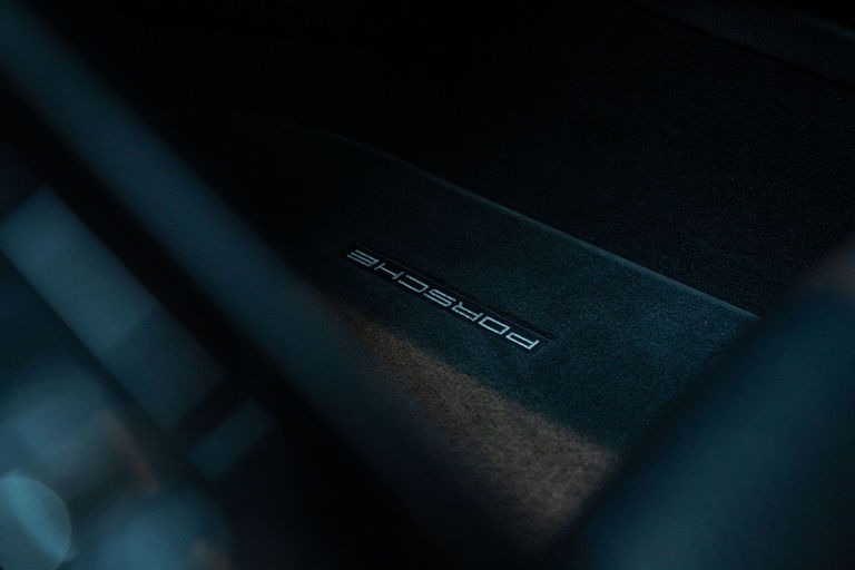 Porsche 991 Carrera Black Edition