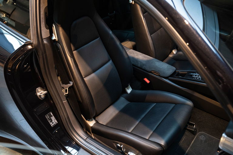 Porsche 991 Carrera Black Edition