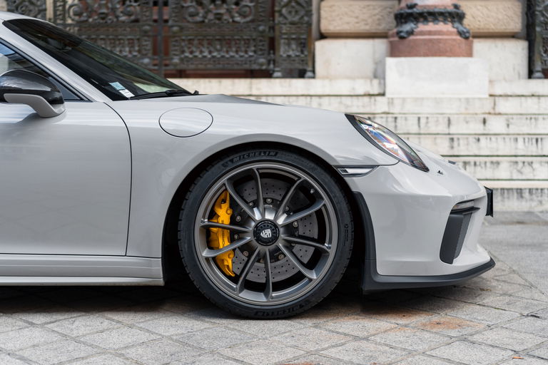 Porsche 991 GT3 Touring