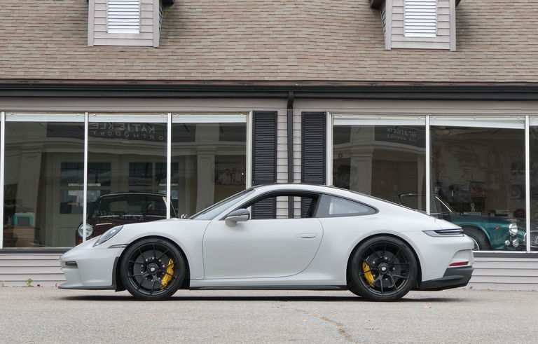Porsche 992 GT3 Touring