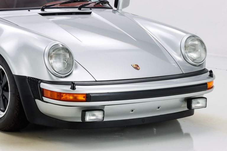 Porsche 911 Turbo 3.0 (US)