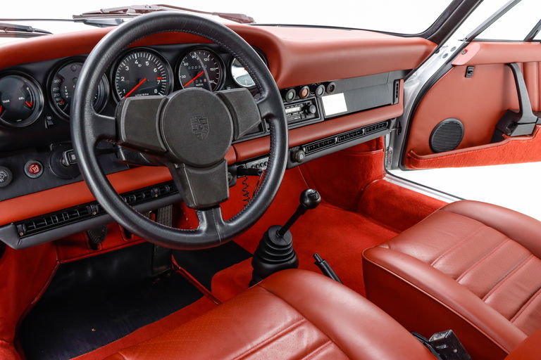 Porsche 911 Turbo 3.0 (US)