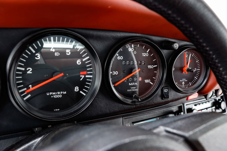 Porsche 911 Turbo 3.0 (US)