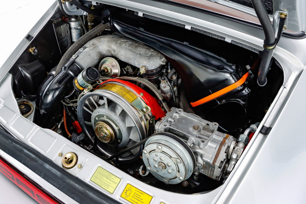 Porsche 911 Turbo 3.0 (US)