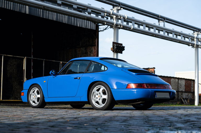 Porsche 964 Carrera 4