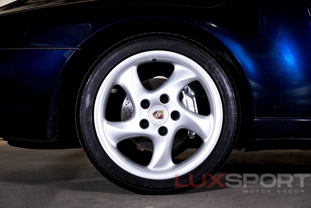 Porsche 993 Carrera 4