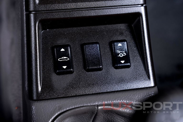 Porsche 993 Carrera 4