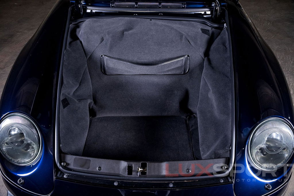 Porsche 993 Carrera 4