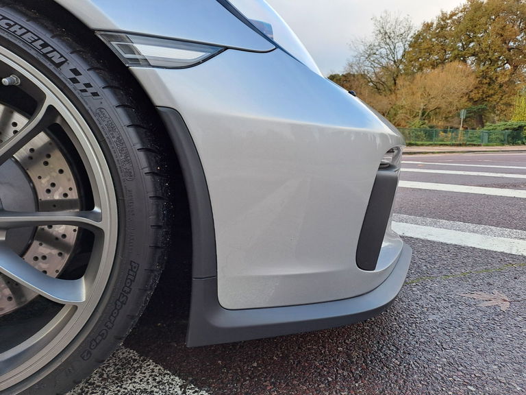 Porsche 991 GT3 Touring