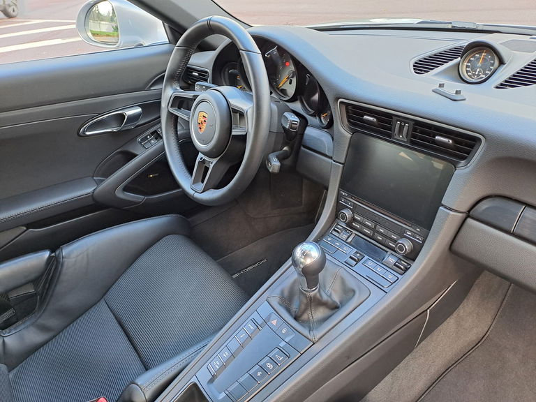 Porsche 991 GT3 Touring