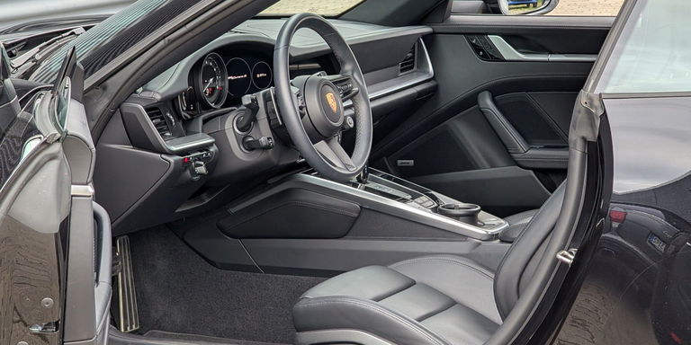 Porsche 992 Carrera S