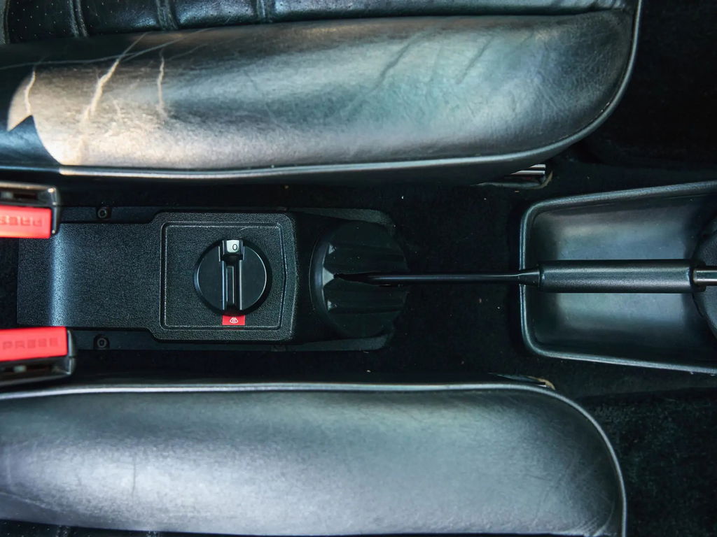 Porsche 911 Turbo 3.3 (US)