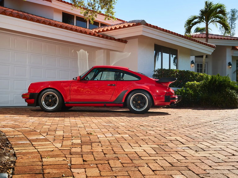 Porsche 911 Turbo 3.3 (US)