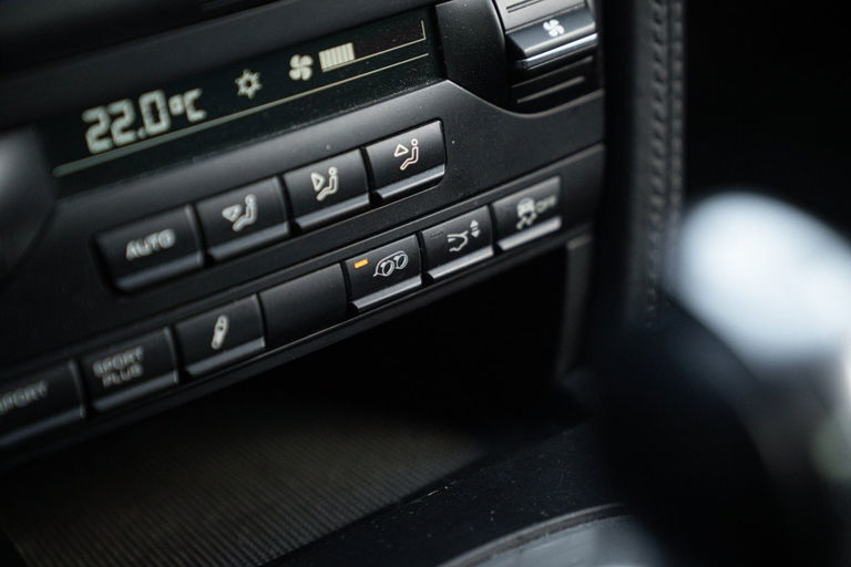 Porsche 997.2 Carrera GTS