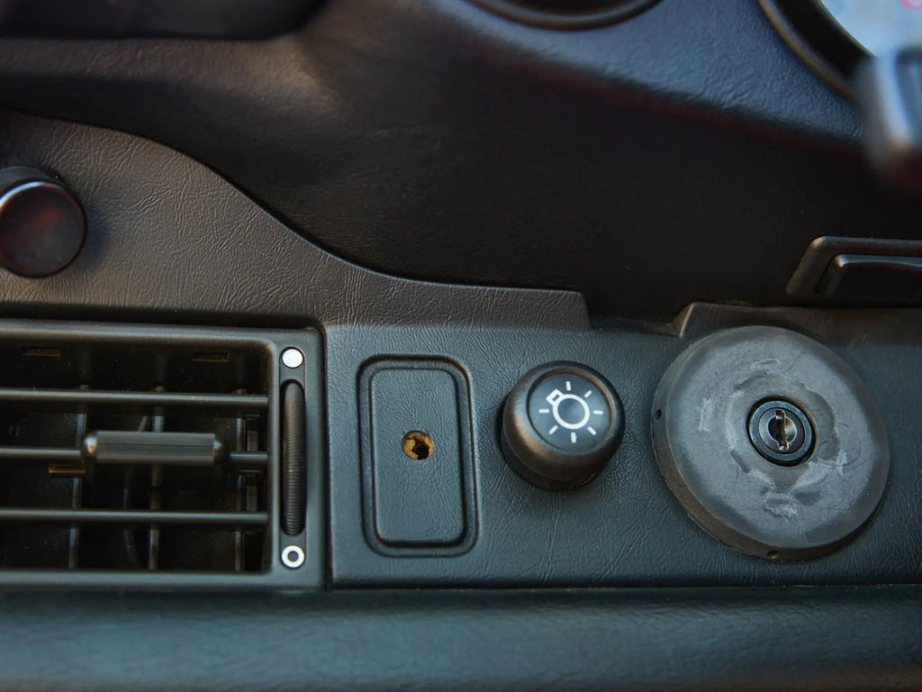 Porsche 911 Carrera 3.2 Speedster (US)