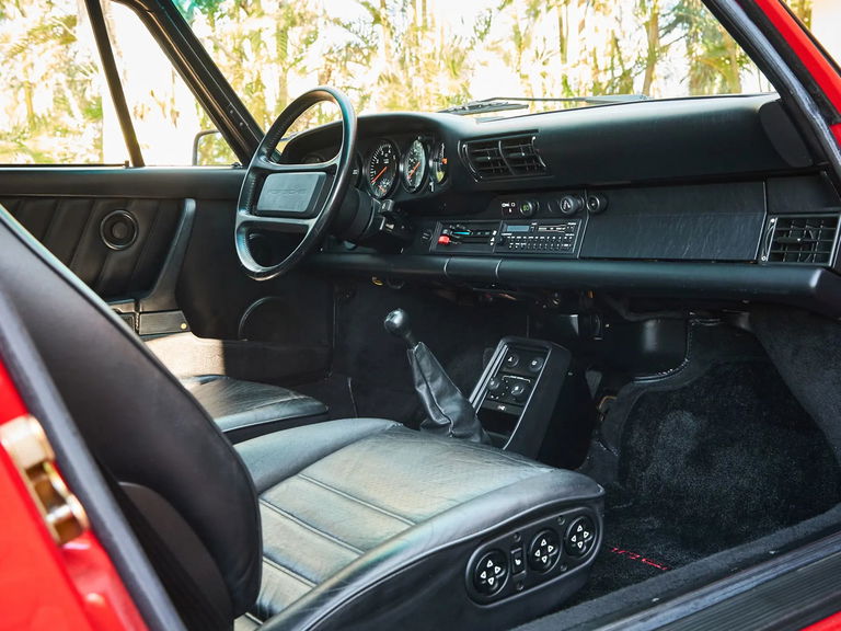 Porsche 911 Turbo 3.3 (US)