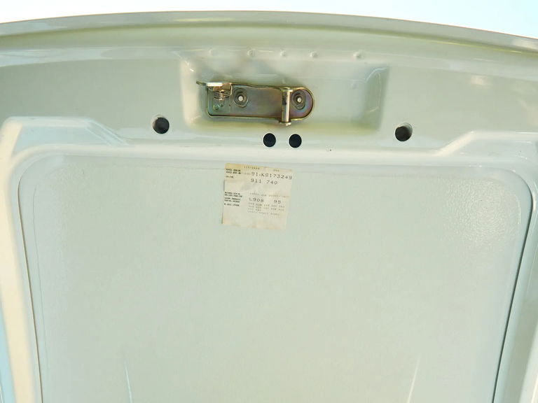 Porsche 911 Carrera 3.2 Speedster (US)