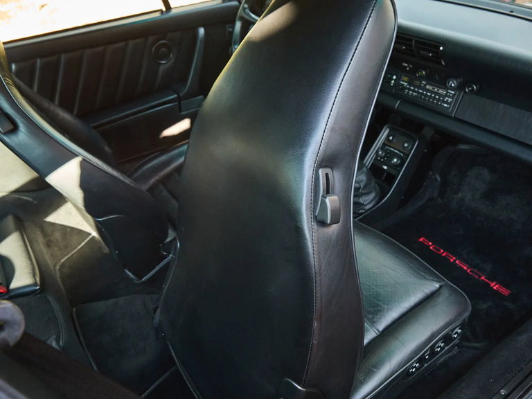 Porsche 911 Turbo 3.3 (US)