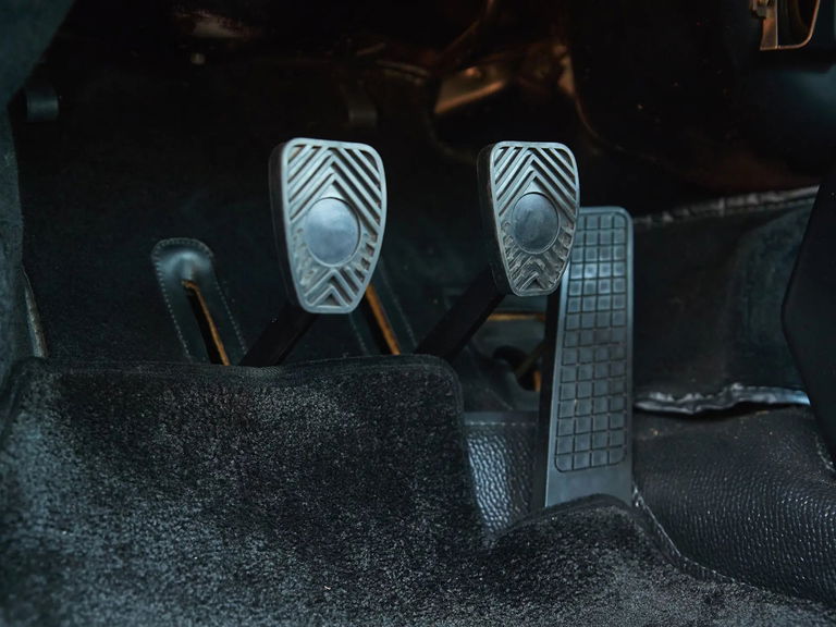 Porsche 911 Turbo 3.3 (US)