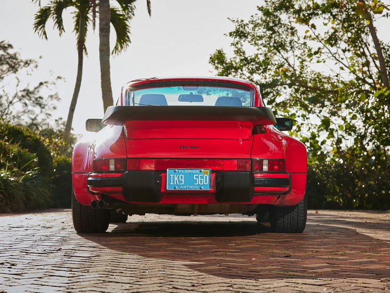 Porsche 911 Turbo 3.3 (US)