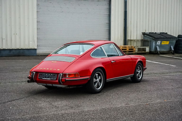 Porsche 911 E