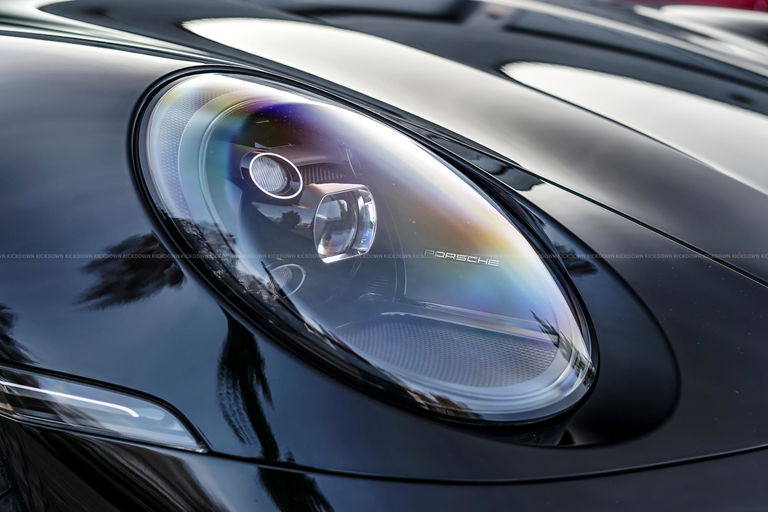 Porsche 992 Carrera GTS