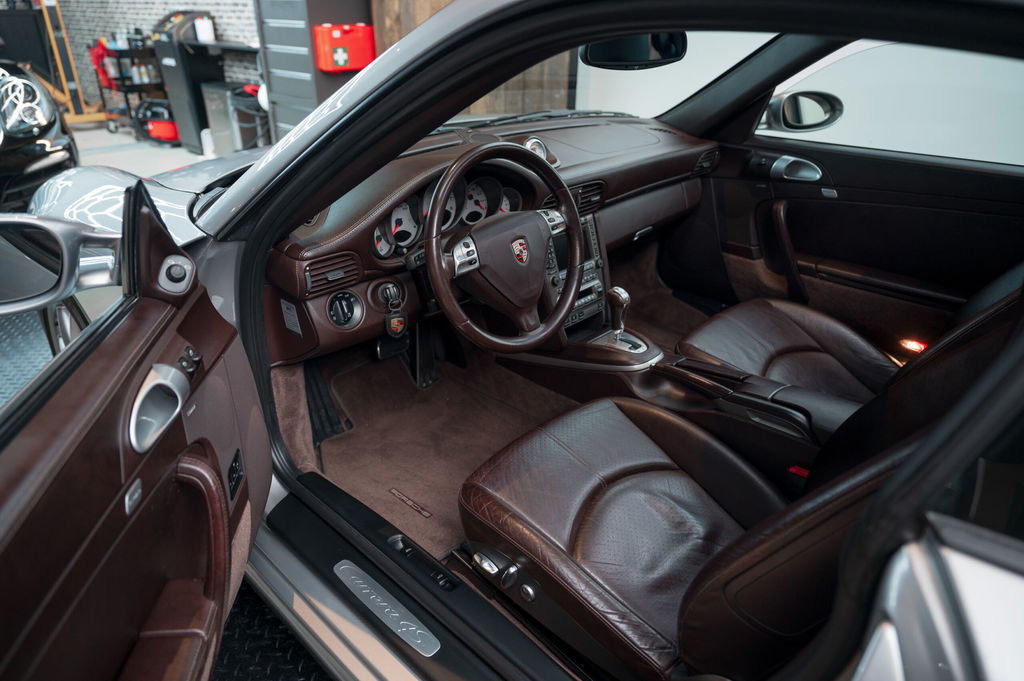Porsche 997 Carrera 4S