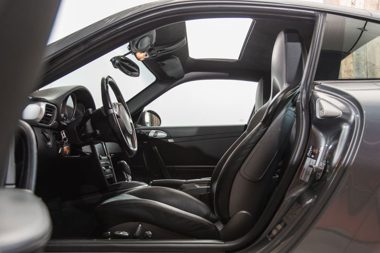 Porsche 997.2 Carrera 4S