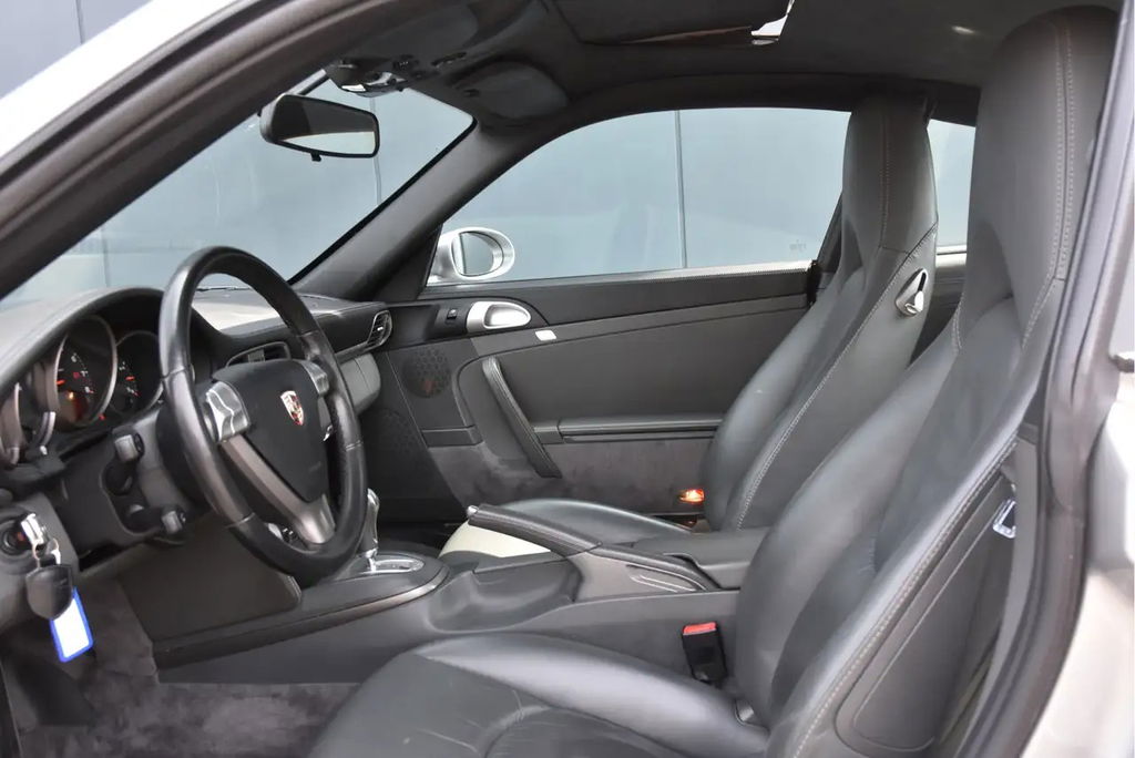 Porsche 997 Carrera 4