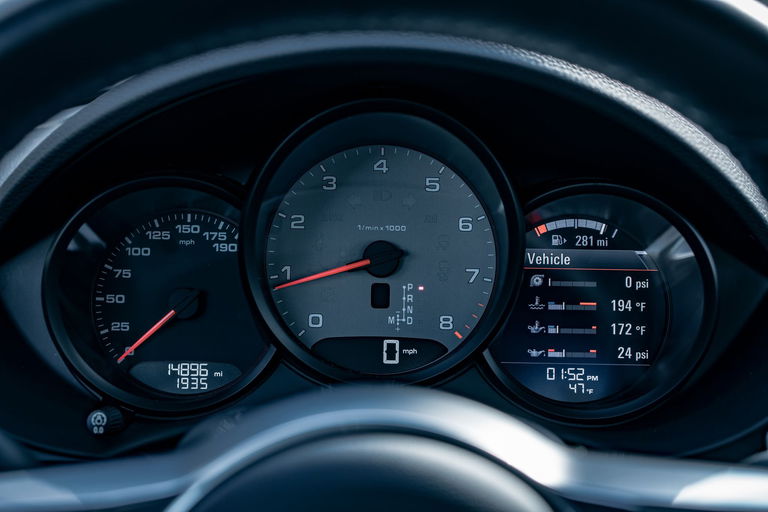 Porsche 718 Cayman S