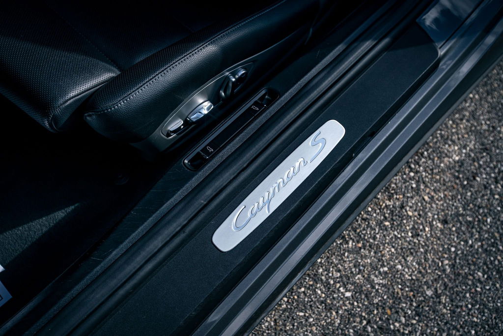 Porsche 718 Cayman S