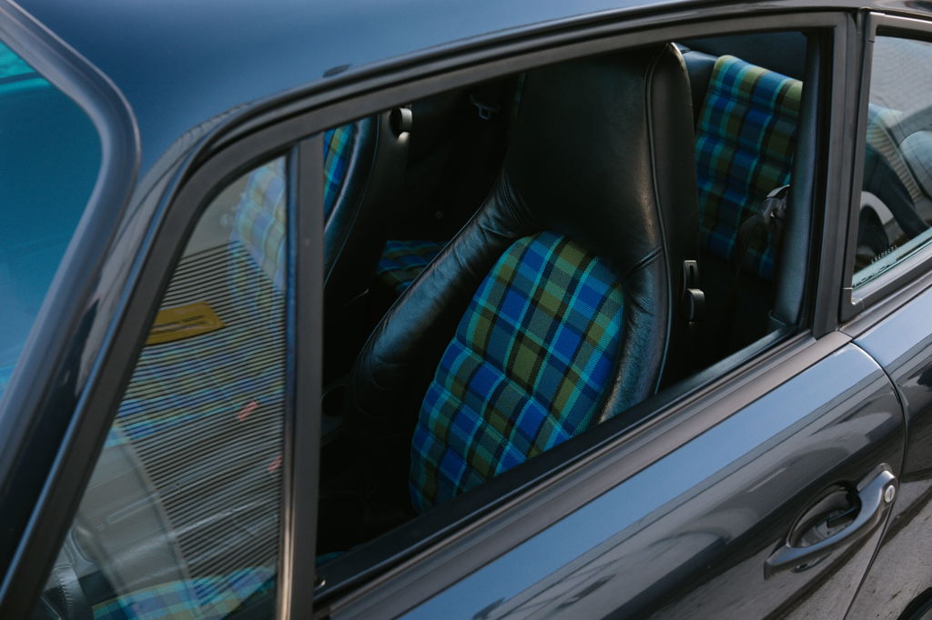 Porsche 964 Carrera 4