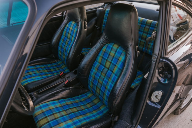 Porsche 964 Carrera 4